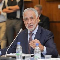 Ecuador admite desventaja en inversiones al no someterse a arbitraje Ciadi
