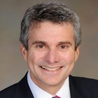Canadiense Stephen Drymer, presidente del tribunal del arbitraje Gas Natural-Colombia