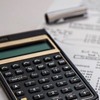 El ministro peruano de Economía defiende el arbitraje de inversiones