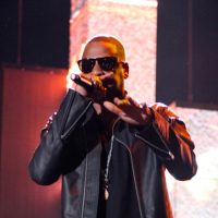 El cantante Jay-Z arranca compromiso hacia la diversidad de árbitros de la AAA