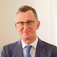 Clifford Hendel: La postura de la CE complica una solución amistosa en los arbitrajes de las renovables