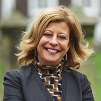Malintoppi dimite como presidenta del tribunal del arbitraje Gran Colombia Gold