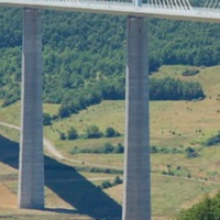 Sacyr gana arbitraje en Colombia relacionado con el puente Hisgaura