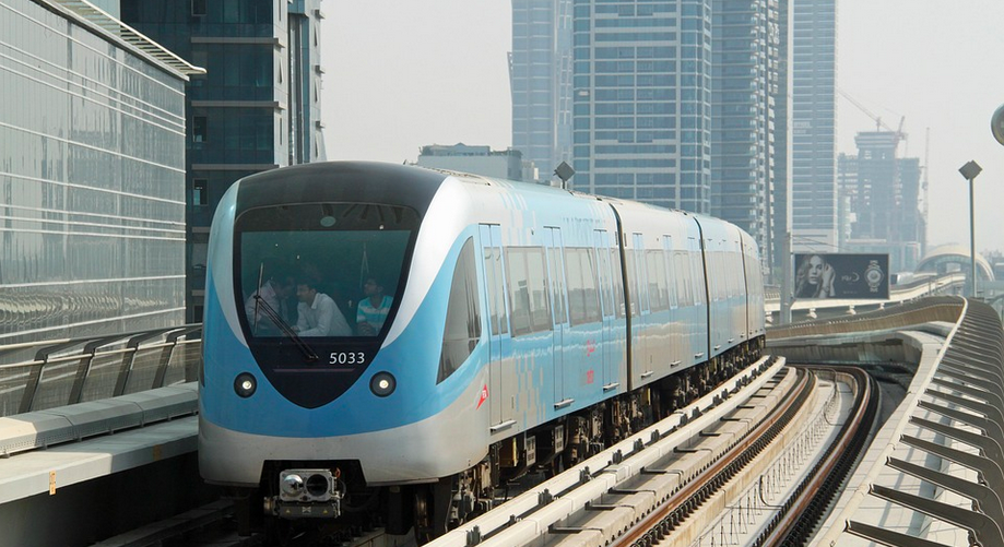 Acciona dispuesta a arbitraje internacional con Emiratos por Metro de Dubái
