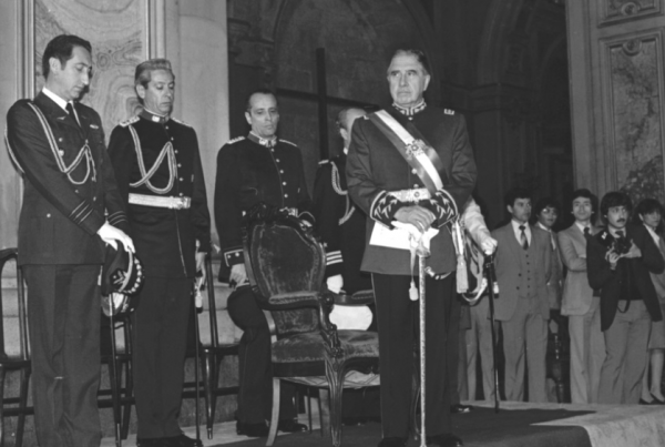 Pinochet. CC by SA 3.0. Biblioteca del Congreso Nacional de Chile