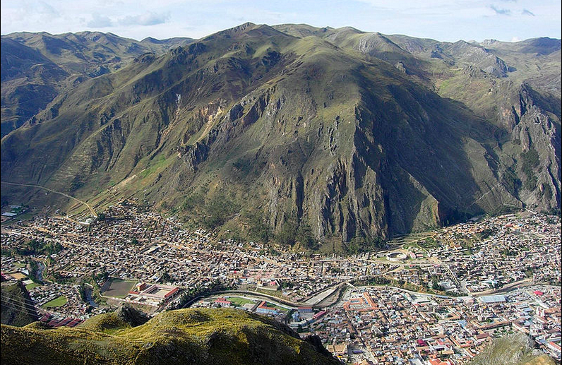 Perú: Hospital de Castrovirreyna paralizado por arbitraje con consorcio chino