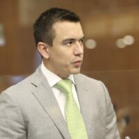 Ecuador: El arbitraje internacional en el plebiscito del presidente Noboa