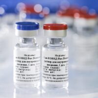 Bolivia acuerda con española Copasa y rusa Human Vaccine y evita arbitrajes