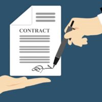 Los contratos de firmas en arbitrajes de Panamá, México y El Salvador