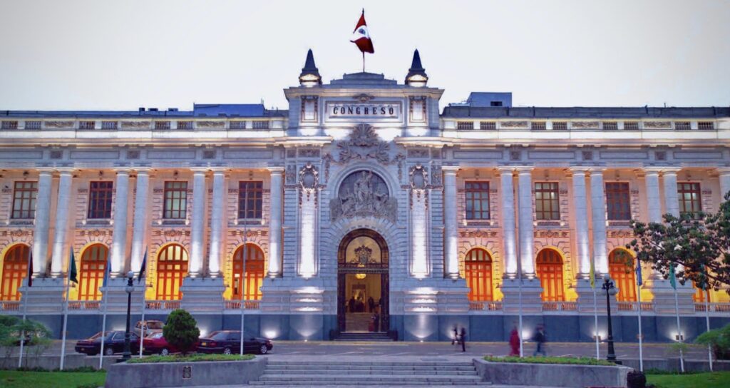 Autor Congreso de la República del Perú CC by SA 2.0